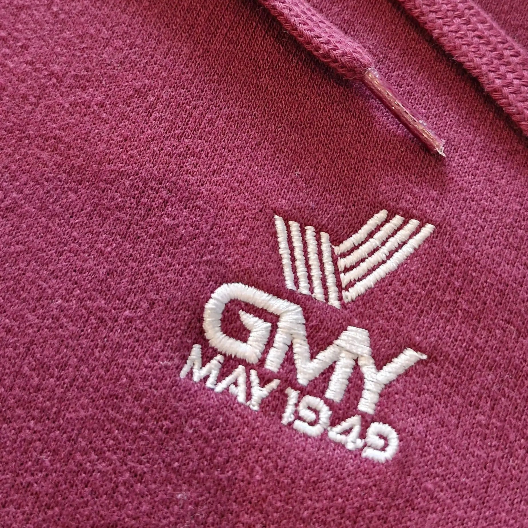 "GMY" Unisex Hooded Sweat-Shirt Burgundy GMY-Fashion